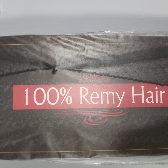 Ionna Clip-on Human Hair Extensions - Picture 6 of 7